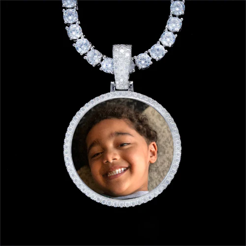925S & VVS Moissanite 3D Circle Custom Picture Pendant